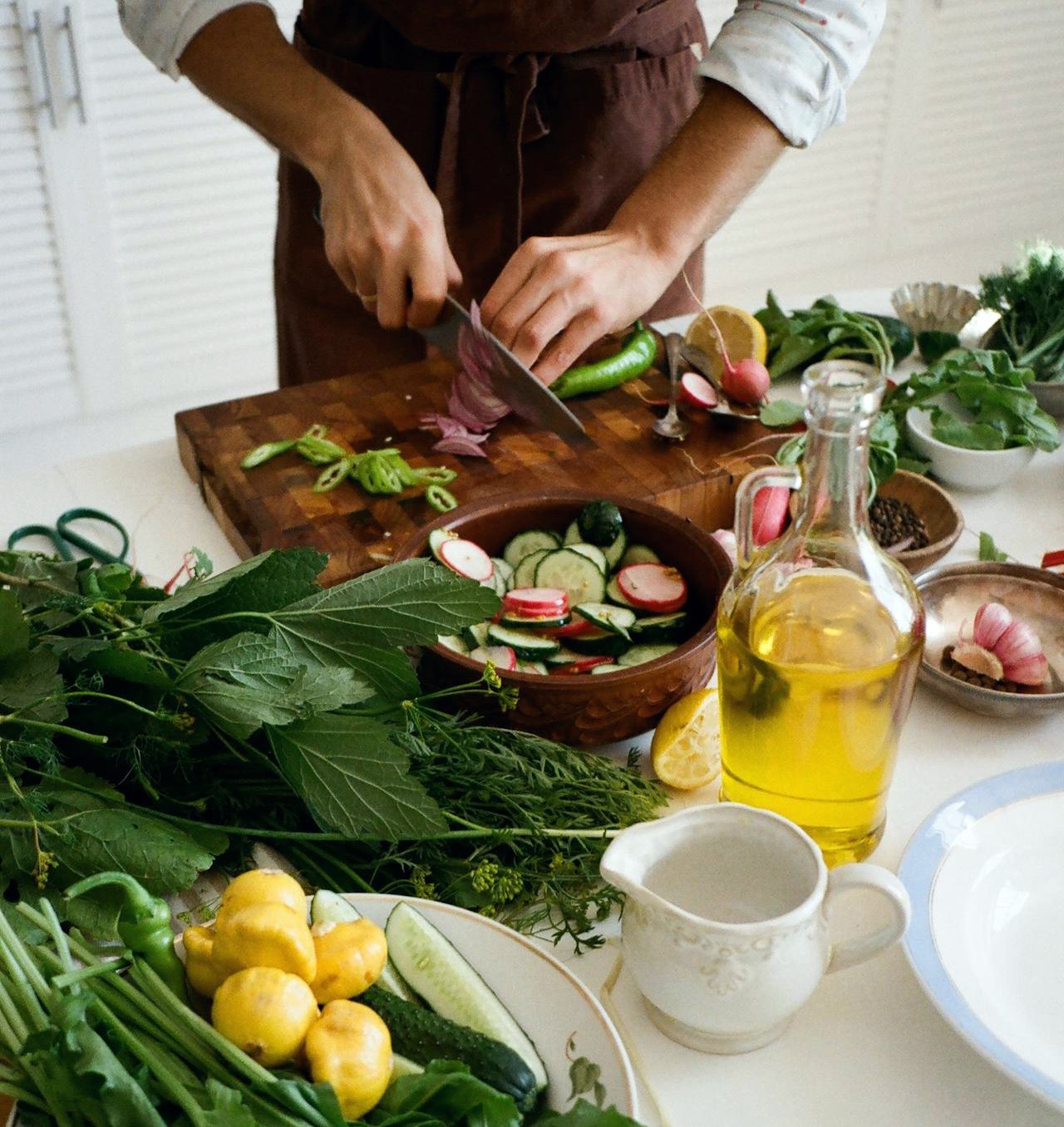 Quick and Healthy Salad Dressings: Elevate Your Greens in Minutes