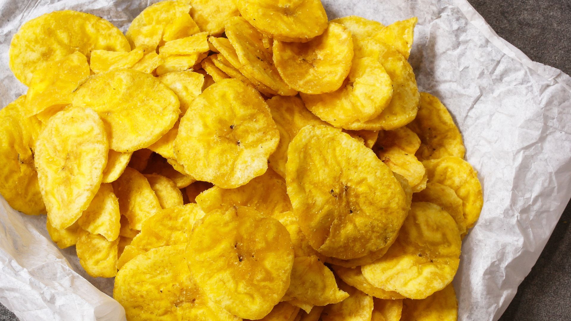 Crispy Baked Plantain Chips: Easy Homemade Snack Recipe